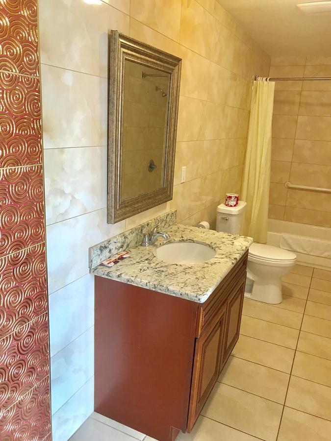 Norwalk Inn & Suites 외부 사진