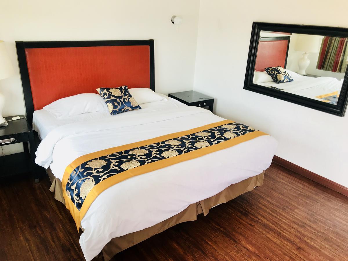 Norwalk Inn & Suites 외부 사진